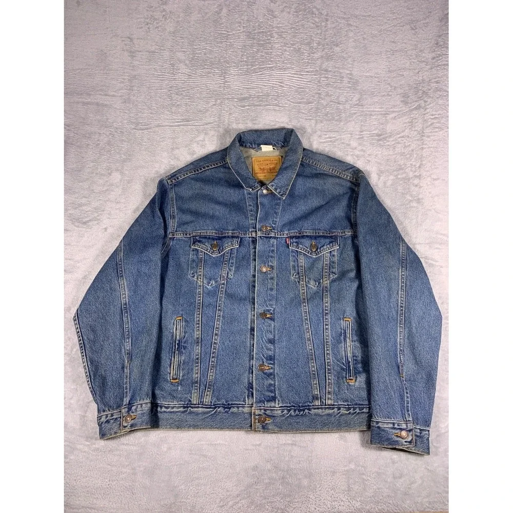 Vintage 90s Levi's Mens XL Blue Denim Trucker Jacket Adjustable Waist Tabs